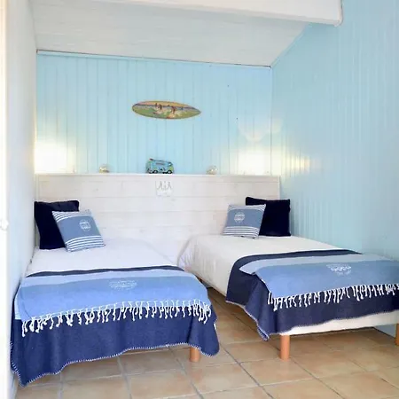 別荘 Holiday Home Les Sables - Hut160 オータン